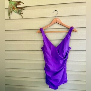 ROXANNE Vintage 1960s swimsuit Pin-up Ruched One-Piece purple Union tag sz 38 C